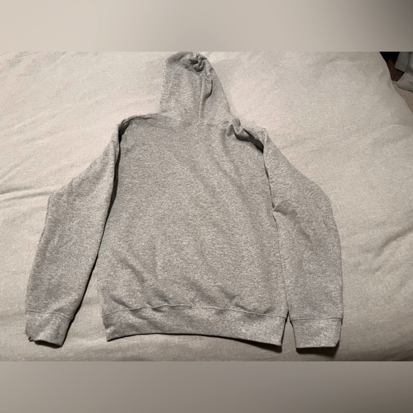 Brand new IF YOU STAY PETTY, YOU AIN'T GOT TO GET PETTY hoodie size S - Picture 3 of 6